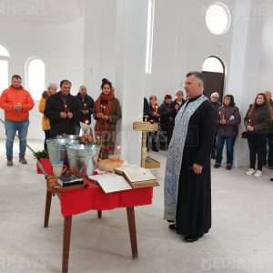 В мездренското село Ослен Криводол отбелязаха храмовия празник в новата църква